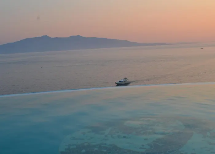 15 Bougainville 别墅 *